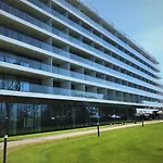 6 Pietro Seaside Apartment