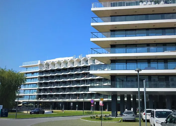 Apartment 6 Pietro Seaside